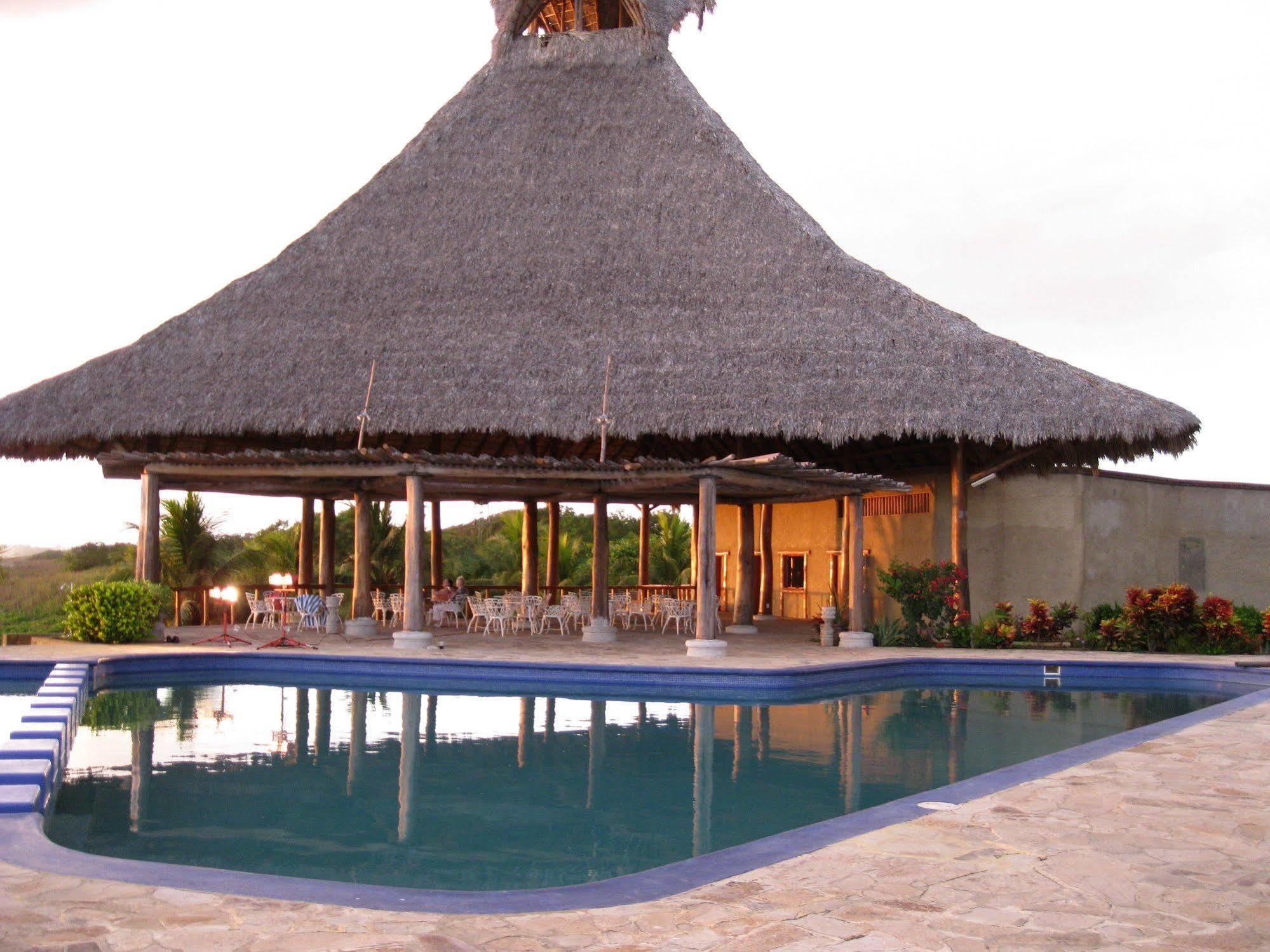 Marina Puesta Del Sol Hotel Aposentillo Luaran gambar